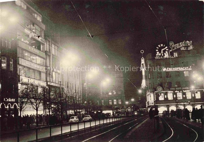 PRAHA Prag Prahy Prague Wenzelsplatz am Abend