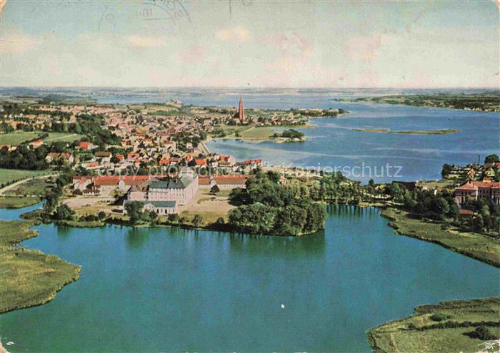 Schleswig Schlei Erfde Schleswig-Holstein Schlossinsel mit Schloss Gottorp Flieg