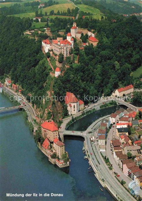 PAssAU Bayern Veste Oberhaus mit Wasserburg Niederhaus und Salvatorkirche Muendu