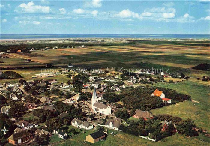 Amrum Insel Nebel Nordfriesland Panorama Nebel mit Westerheide Duenen und Meer