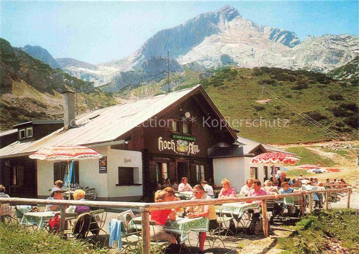 GARMISCH-PARTENKIRCHEN Bayern Hochalm Sonnenterrasse Blick gegen Alpspitze Wette