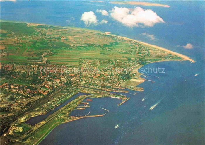 CUXHAVEN Nordseebad Luftaufnahme aus ca. 3000 m Hoehe Hafen Dose Duhnen Sahlenbu