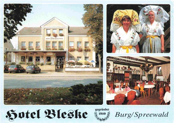 Burg Spreewald Brandenburg Hotel Bleske Trachtenfrauen Gastraum