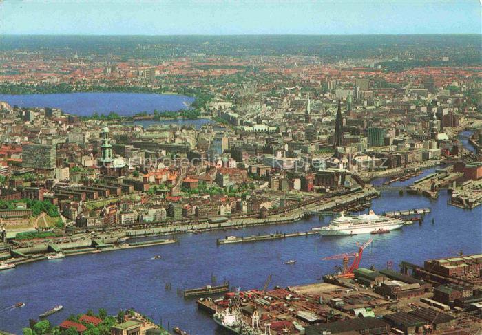 HAMBURG  CITY Panorama vom Hafen