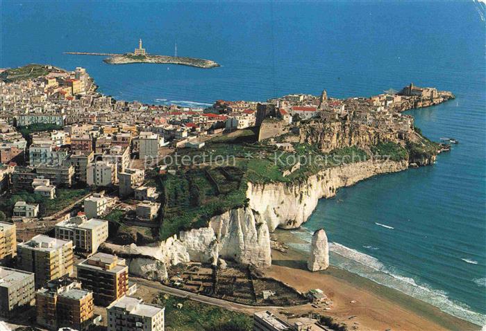 Vieste Foggia Puglia IT Scoglio di Pizzomunno e isolatto del Faro Fliegeraufnahm