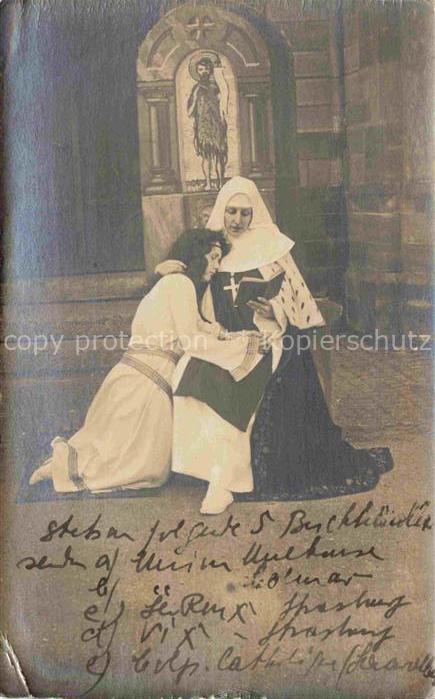 Nonne Nun Monja Suora-- Frau