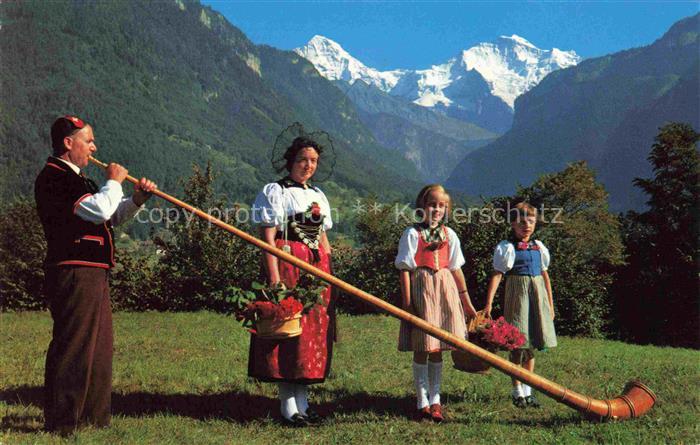 Alphorn Cor des Alpes-- Trachtengruppe Moench Jungfrau