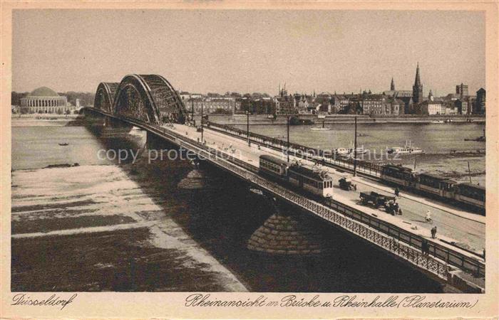 Strassenbahn Tramway-- Duesseldorf Rheinansicht Rheinhalle Planetarium