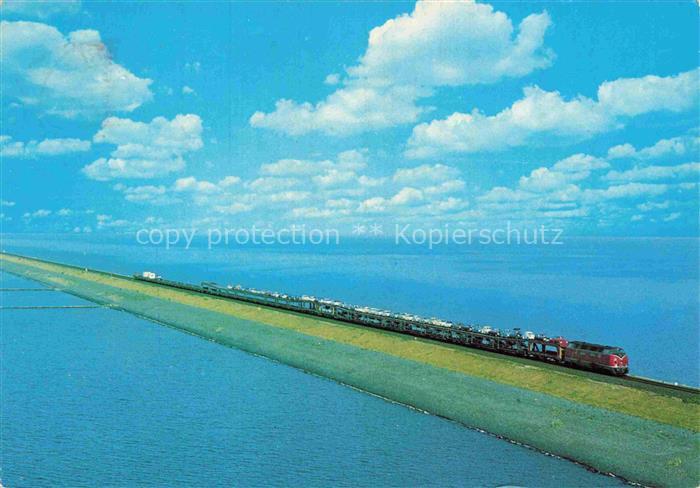 Eisenbahn Railway Chemin de Fer Ferrovia-- Autozug Hindenburgdamm Sylt