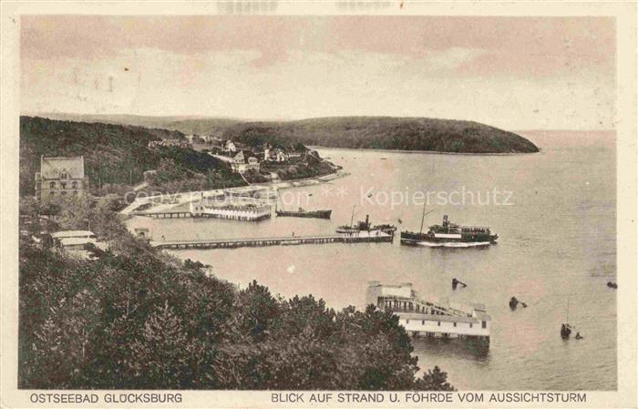 Gluecksburg  Ostseebad Blick auf Strand und Foerde vom Aussichtsturm