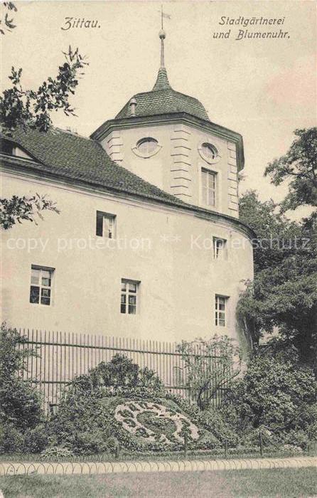 Zittau Sachsen Stadtgaertnerei und Blumenuhr