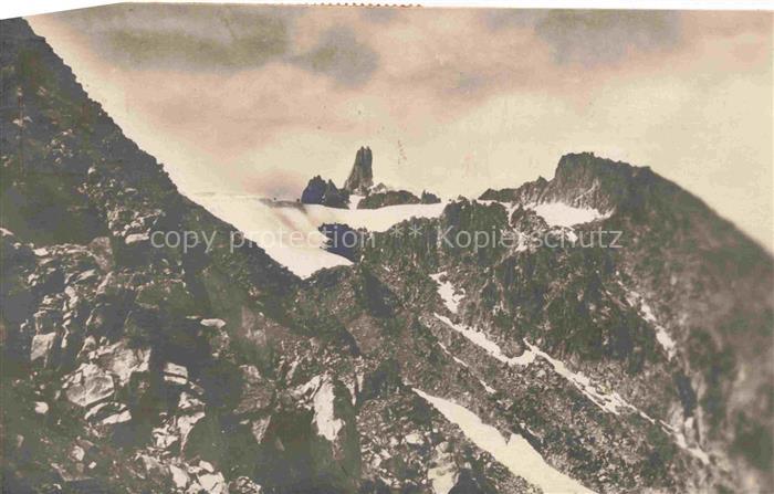Valle d Aosta Valli d Aosta IT Gruppo del Monte Bianco Il Dente del Gigante dal