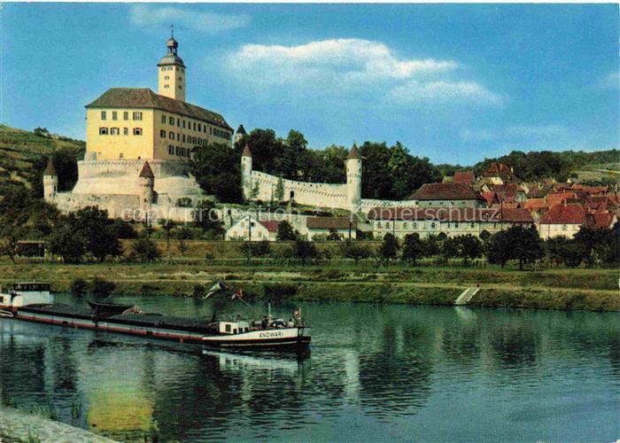 Gundelsheim Neckar Blick auf Schloss Horneck Deutschordenstadt am Neckar Binnen