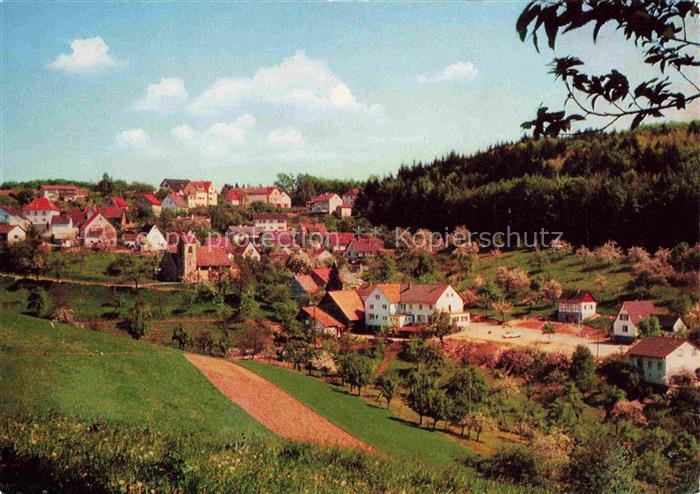 Buchklingen Odenwald Teilansicht mit Gasthaus Gruener Baum
