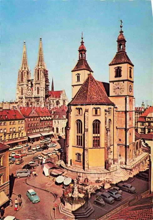 REGENSBURG Bayern Neupfarrplatz mit Blick zum Dom