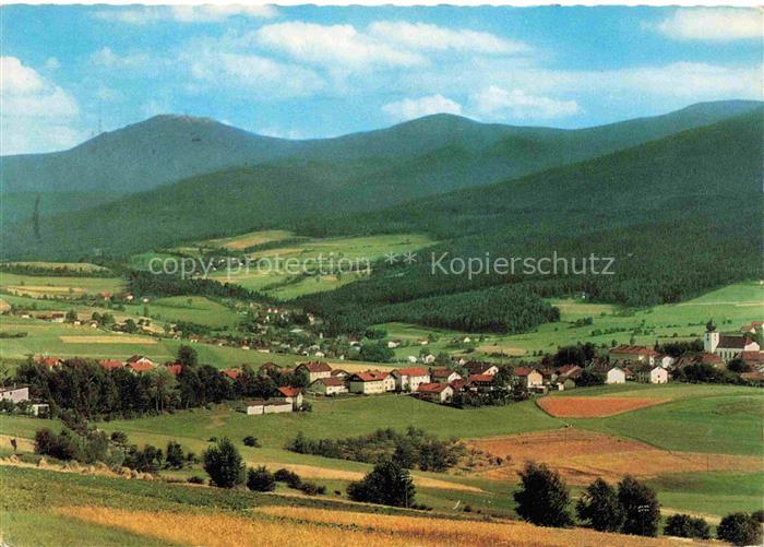 Lam Oberpfalz Panorama Luftkurort Blick gegen Grossen und Kleinen Arber Bayerisc