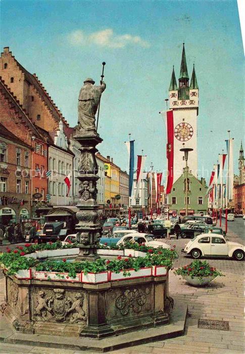 Straubing Ludwigsplatz Brunnen Stadtturm