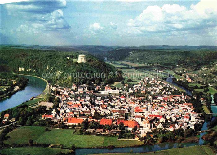 Kelheim Donau Panorama mit Befreiungshalle