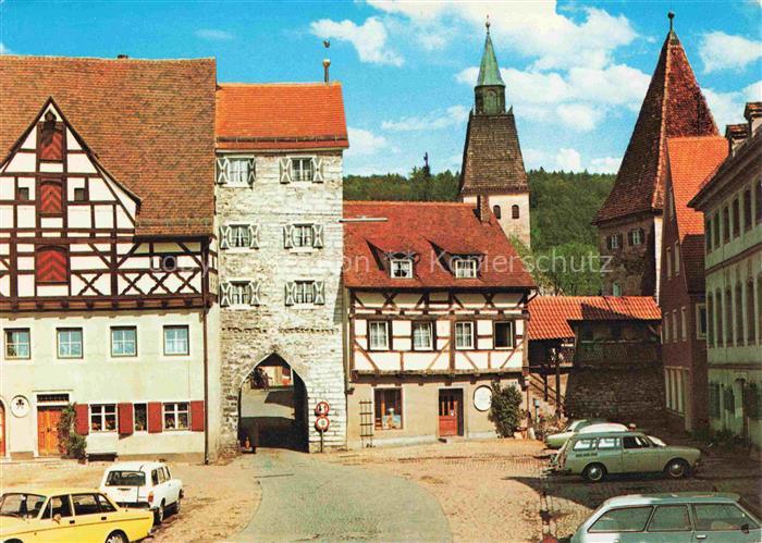 Berching 1000jaehrige Stadt Pettenkofer-Platz Altstadt Fachwerkhaeuser Kirchturm