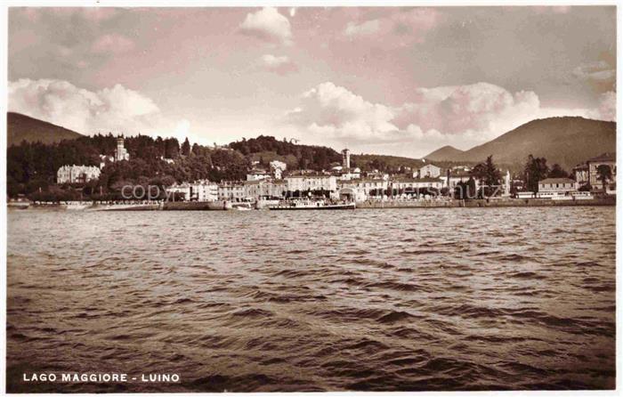 Luino Lago Maggiore IT Ansicht vom See aus