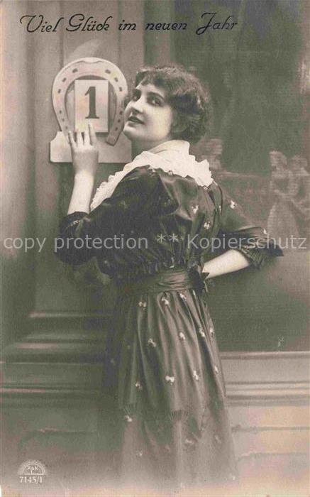 Foto R K Nr. 7145/1 Neujahr Hufeisen Frau