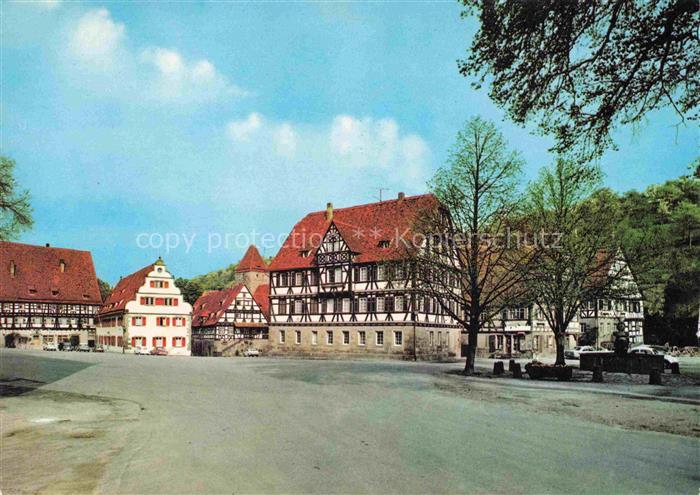 Maulbronn Kloster ehemaliges Zisterzienserkloster Alte Fachwerkhaeuser im Kloste
