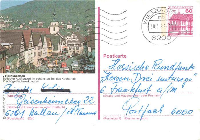 Kuenzelsau Hauptstrasse Rathaus Kirche Fachwerkbauten