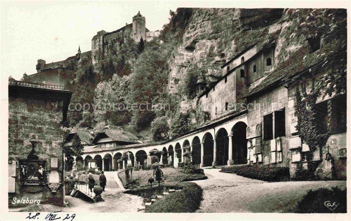 SALZBURG AT St Petersfriedhof mit Katakomben