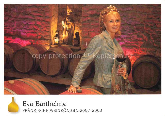 Markt Einersheim Eva Barthelme Fraenkische Weinkoenigin