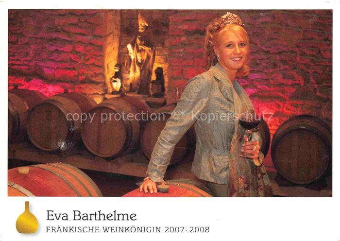 Markt Einersheim Eva Barthelme Fraenkische Weinkoenigin