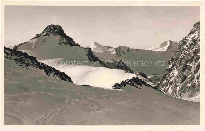 Guslarjoch 3148m oetztal Tirol AT mit Kesselwandspitze oetztaler Alpen