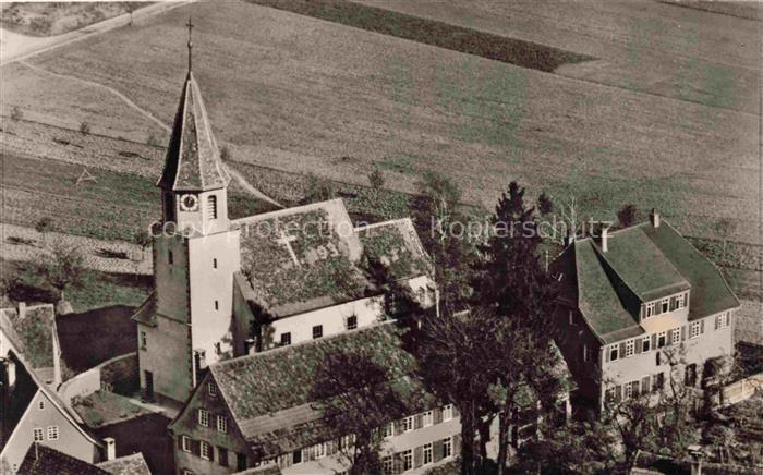 Moettlingen Blumhardtskirche mit Pfarr und Schulhaus