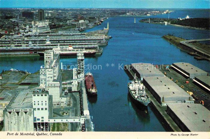 MONTREAL  QUEBEC Canada Vue aerienne du Port de Montreal et du Fleuve Saint Laur