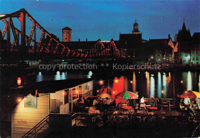 FRANKFURT AM MAIN Mainufer bei Nacht am Eisernen Steg