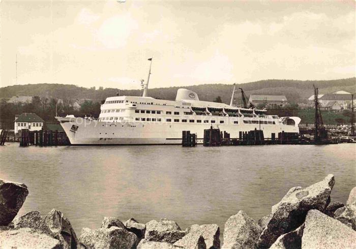 Schiffe Oceanliner Hochseeschiff Schwedenfaehre Trelleborg Sassnitz