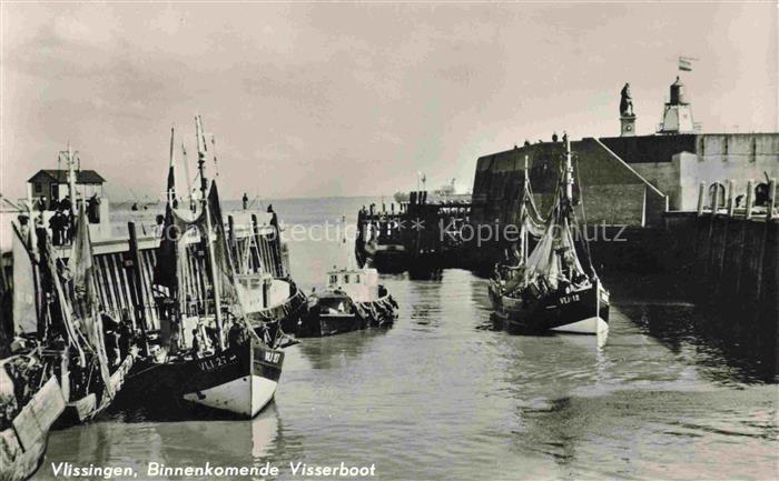VLIssINGEN Zeeland NL Binnenkomende Visserboot