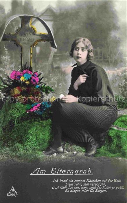 Foto PH Paris Nr. 6260/1 Am Elterngrab