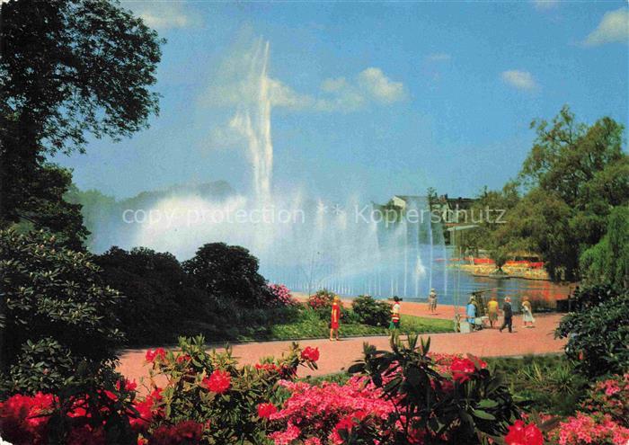 IGA Gartenbauaustellung International Hamburg Rhododendren Bluehen Wasserspiele