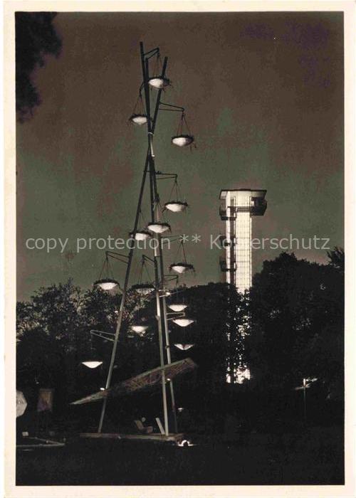 IGA Gartenbauaustellung International Hamburg Eternit Baum Philips Turm Abendlic