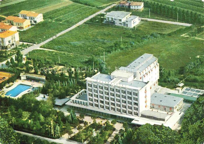 Abano Terme Veneto IT Hotel Terme Fliegeraufnahme