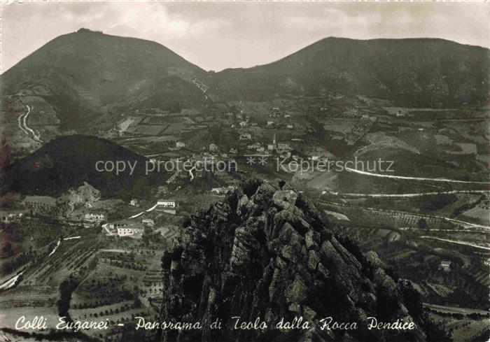 Colli Euganei IT Panorama di Teolo dalla Rocca Pendice