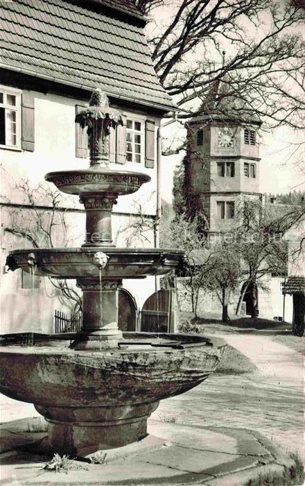 Hirsau Klosterhof mit Dreischalenbrunnen und Glockenturm