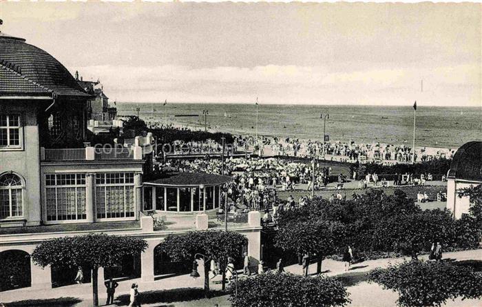 TRAVEMueNDE Ostseebad Blick zum Casino Garten