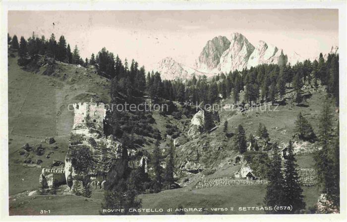Andraz Ruine Buchenstein Livinallongo Veneto IT Rovine Castello verso il Settsas