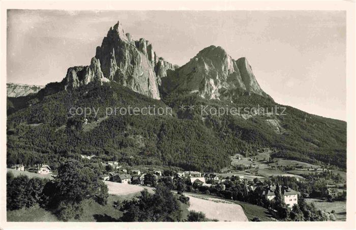 Seis am Schlern Kastelruth Siusi allo Sciliar Suedtirol IT Dolomiten Panorama
