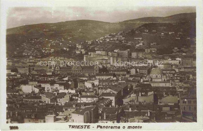 TRIESTE Triest IT Panorama o monte