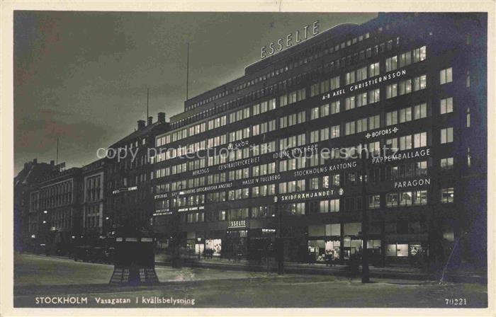 STOCKHOLM  Sweden Vasagatan i kyaellsbelysning