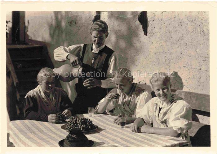 MERANO Meran IT Szene in einem Gasthaus