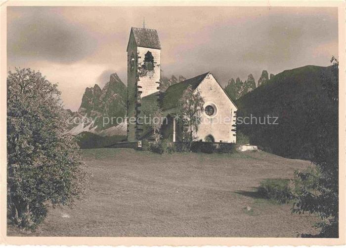 Funes Val di Funes Dolomiti IT San Giacomo verso Furchella