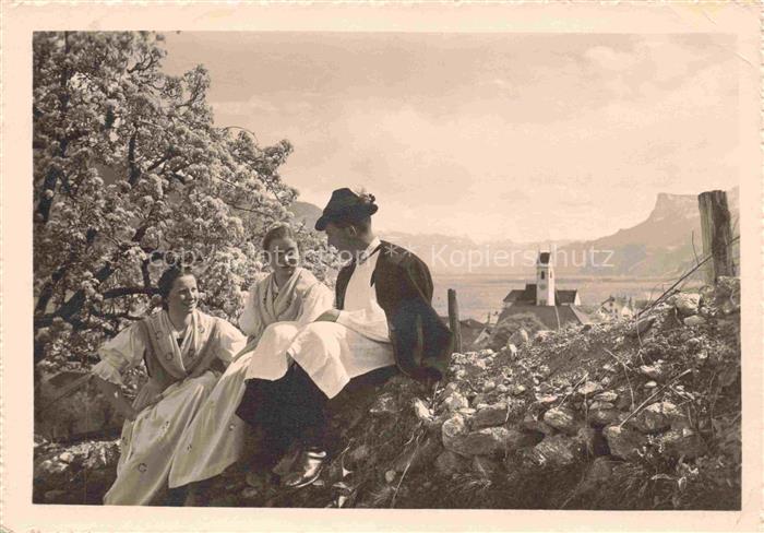 MERANO Meran IT Trachtengruppe Kirche